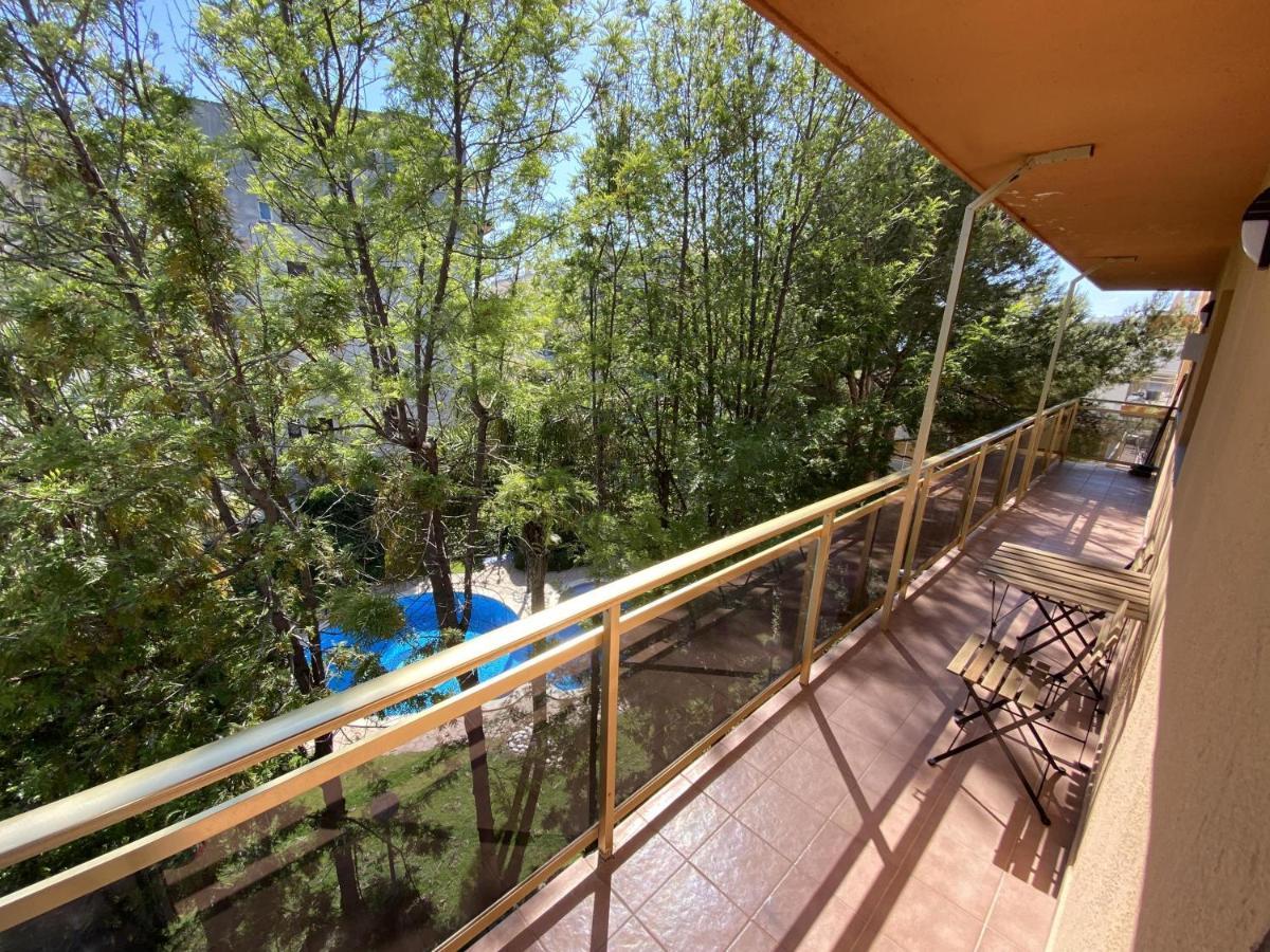 For A Stay Costa Brava Салоу Екстер'єр фото
